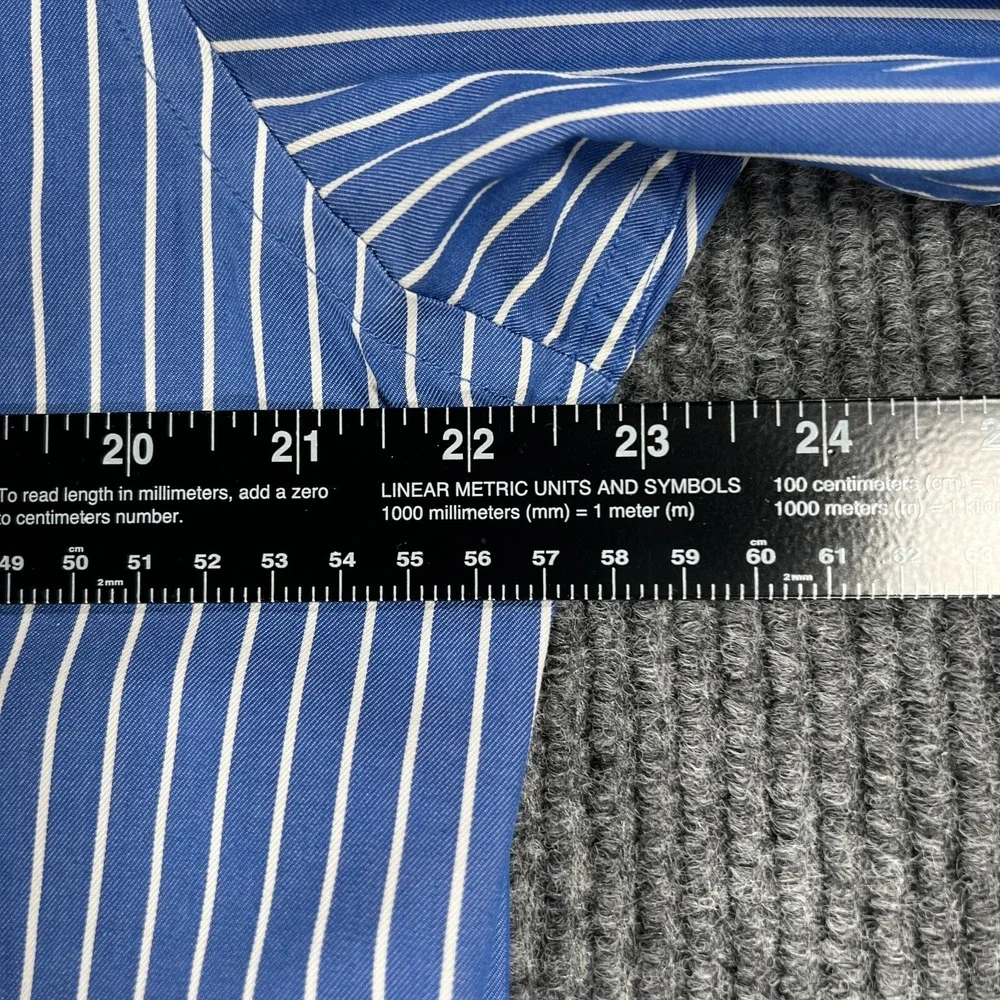 Banana Republic Shirt Mens 15-15.5 Medium Blue Striped Long‎ Sleeve Button Up